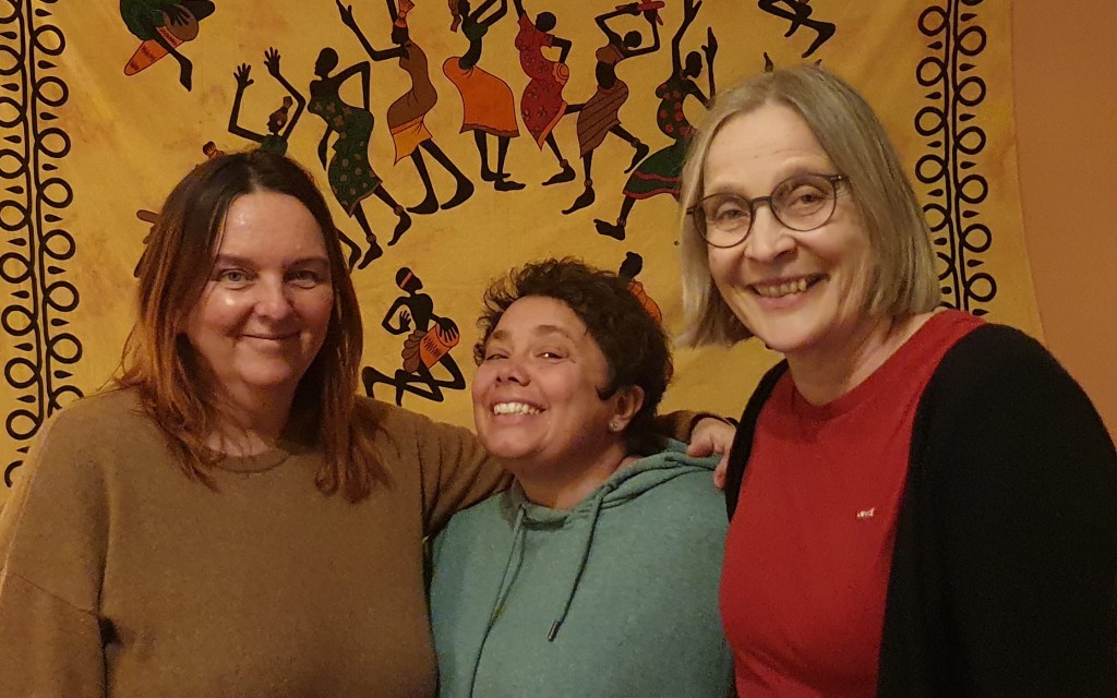 3 Frauen - Viele Saiten